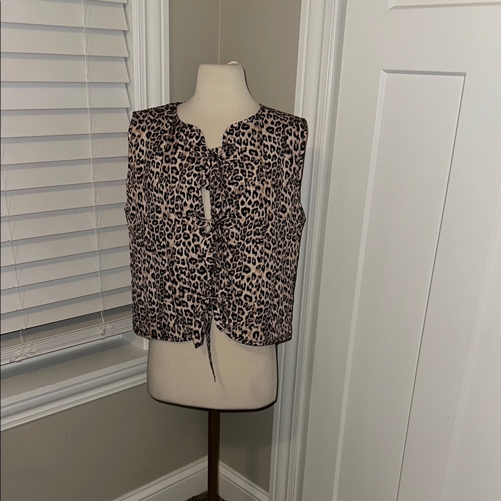 JODIFL Brown and Black Boxy Tie Front Blouse
